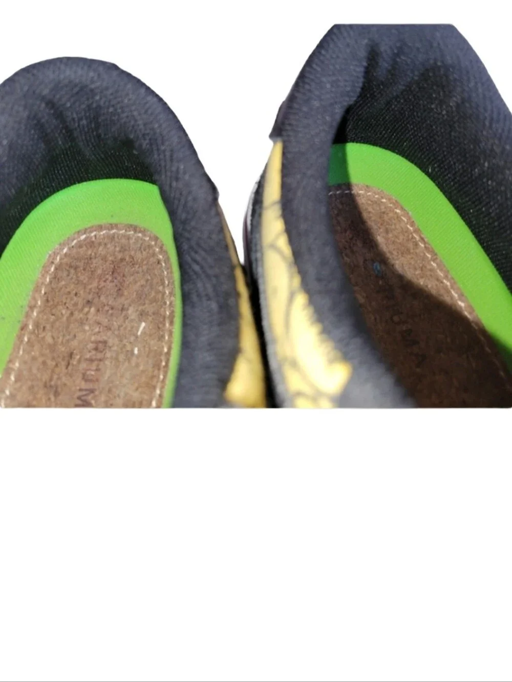 Airwalk Huntington Happy Face Black Suede & Yellow Low Top Sneakers Kid Unisex 5